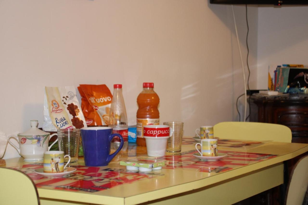 نابولي San Gregorio Suite&Breakfast المظهر الخارجي الصورة